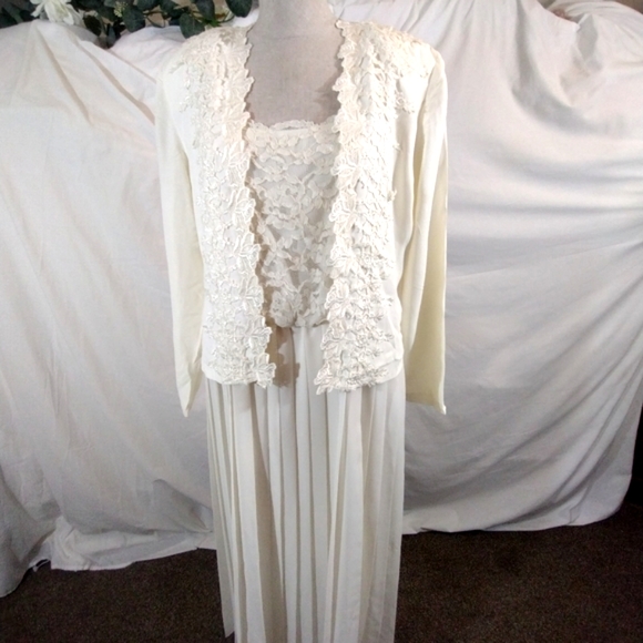 unbranded Dresses & Skirts - Wedding Dress+Jacket Straps,Vintage Ivory Lace Long Sleeve/Lace/Pleats/Midi, 10